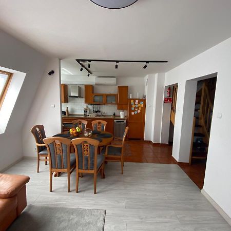 Apartament Dwupoziomowy - Klimatyzacja Σλούπσκ Εξωτερικό φωτογραφία