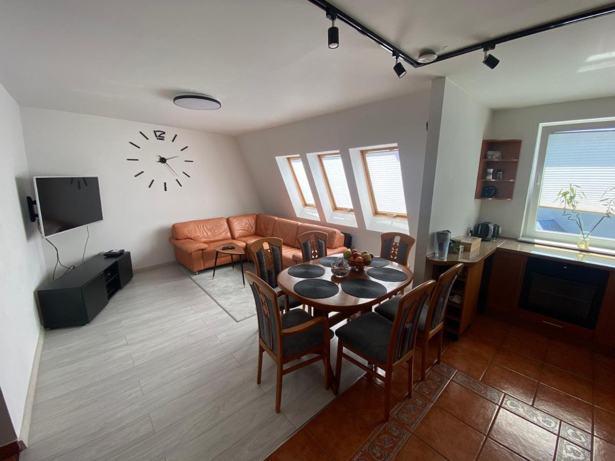Apartament Dwupoziomowy - Klimatyzacja Σλούπσκ Εξωτερικό φωτογραφία